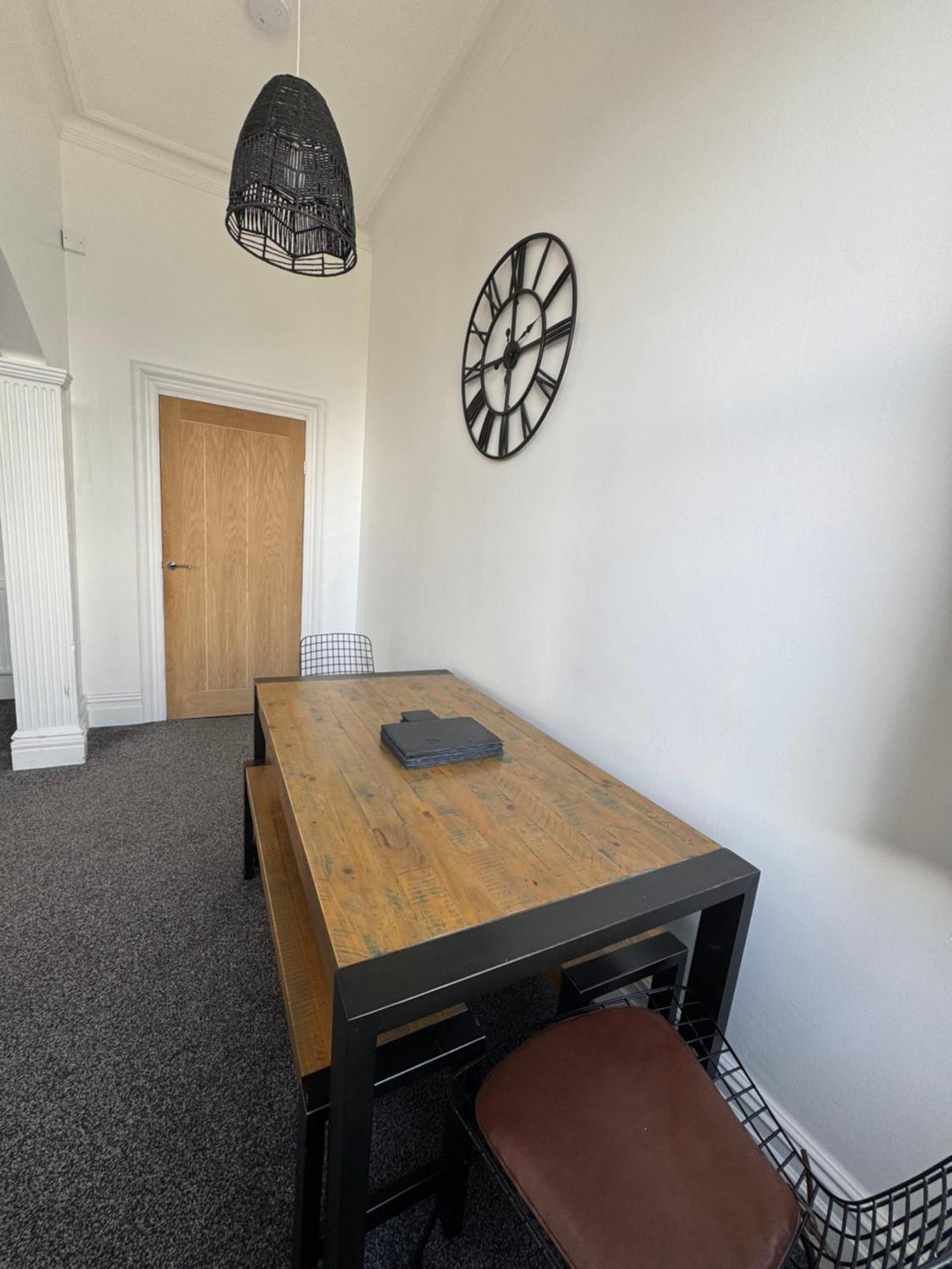 Spacious Victorian Birkdale Apartment With Garden Southport Kültér fotó